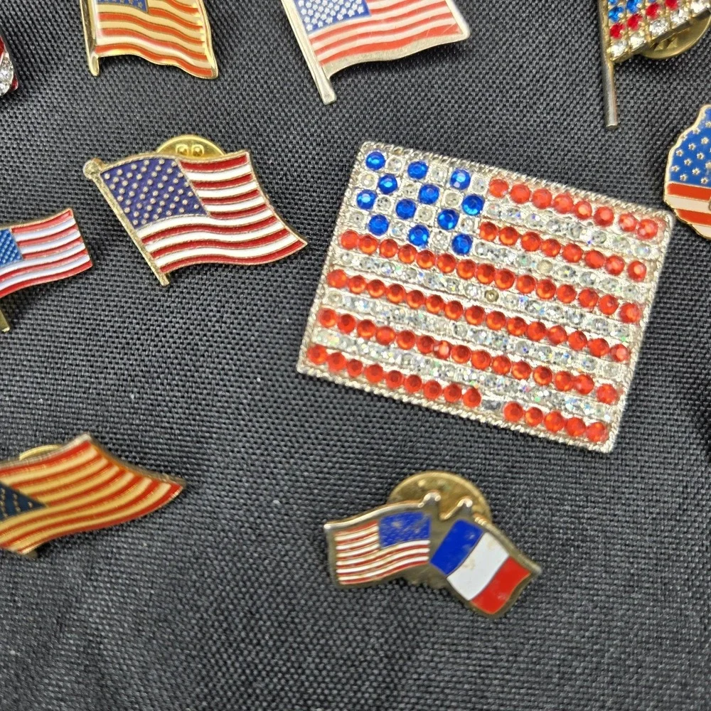 18pc Americana Pin Lot Signed Christopher Radko Heart Brooch Flag‎ Lapel Pins